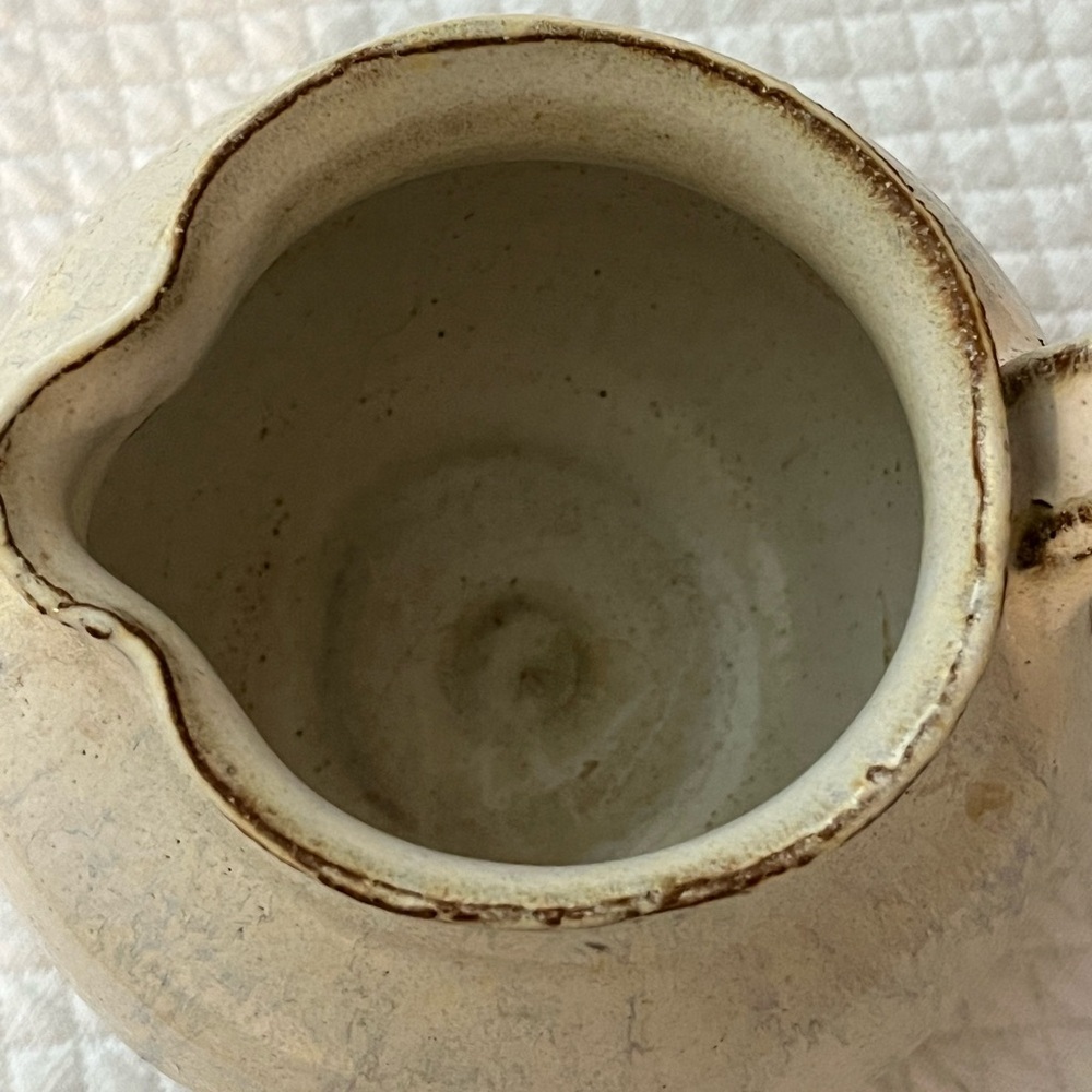 Vintage Hand Thrown Pottery Signed Pitcher Creamer Vase - Picture 3 of 10